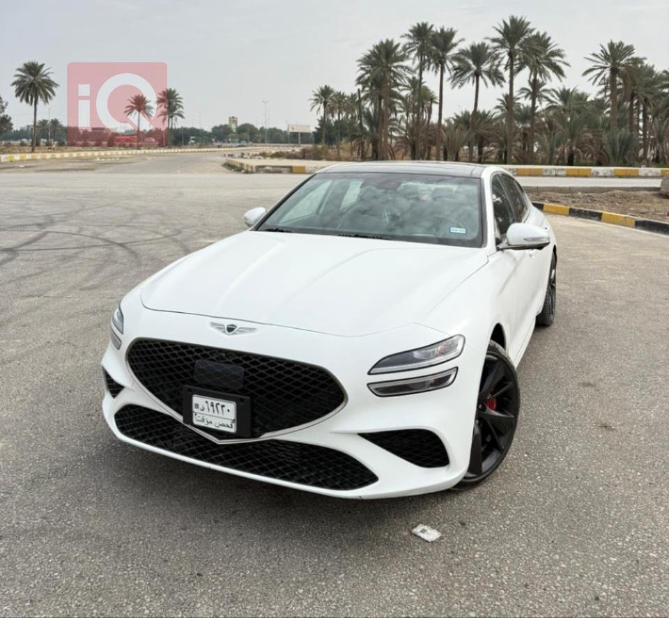 جێنسس G70